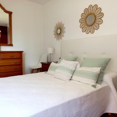 Piso Mirador Playa De Coroso Lejlighed Ribeira Eksteriør billede